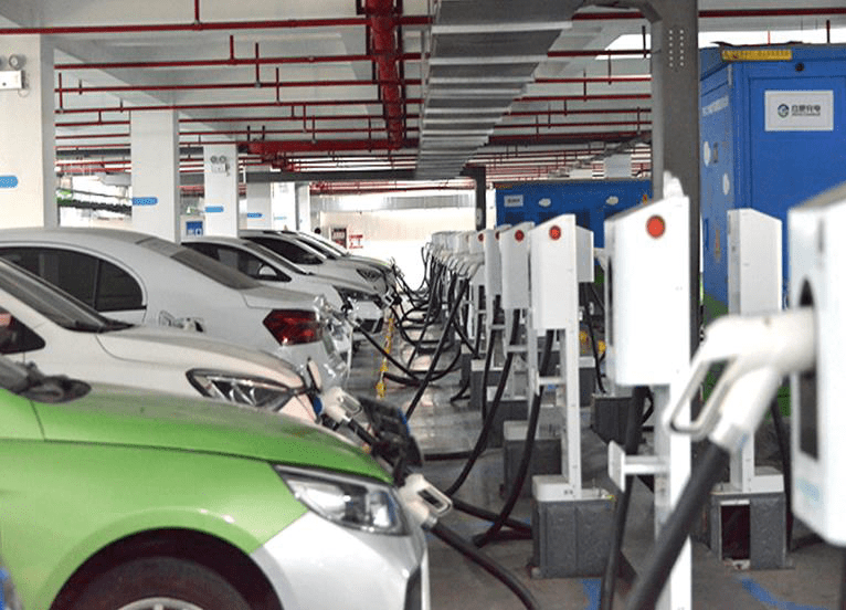 合肥創(chuàng)新建立新能源汽車“充電+換電”互補模式，驅(qū)動汽車充電設(shè)備研發(fā)新篇章